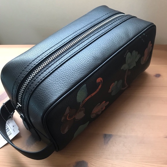 ๐ Coach Large Travel Kit With Dreamy Leaves Print - Picture 7 of 12